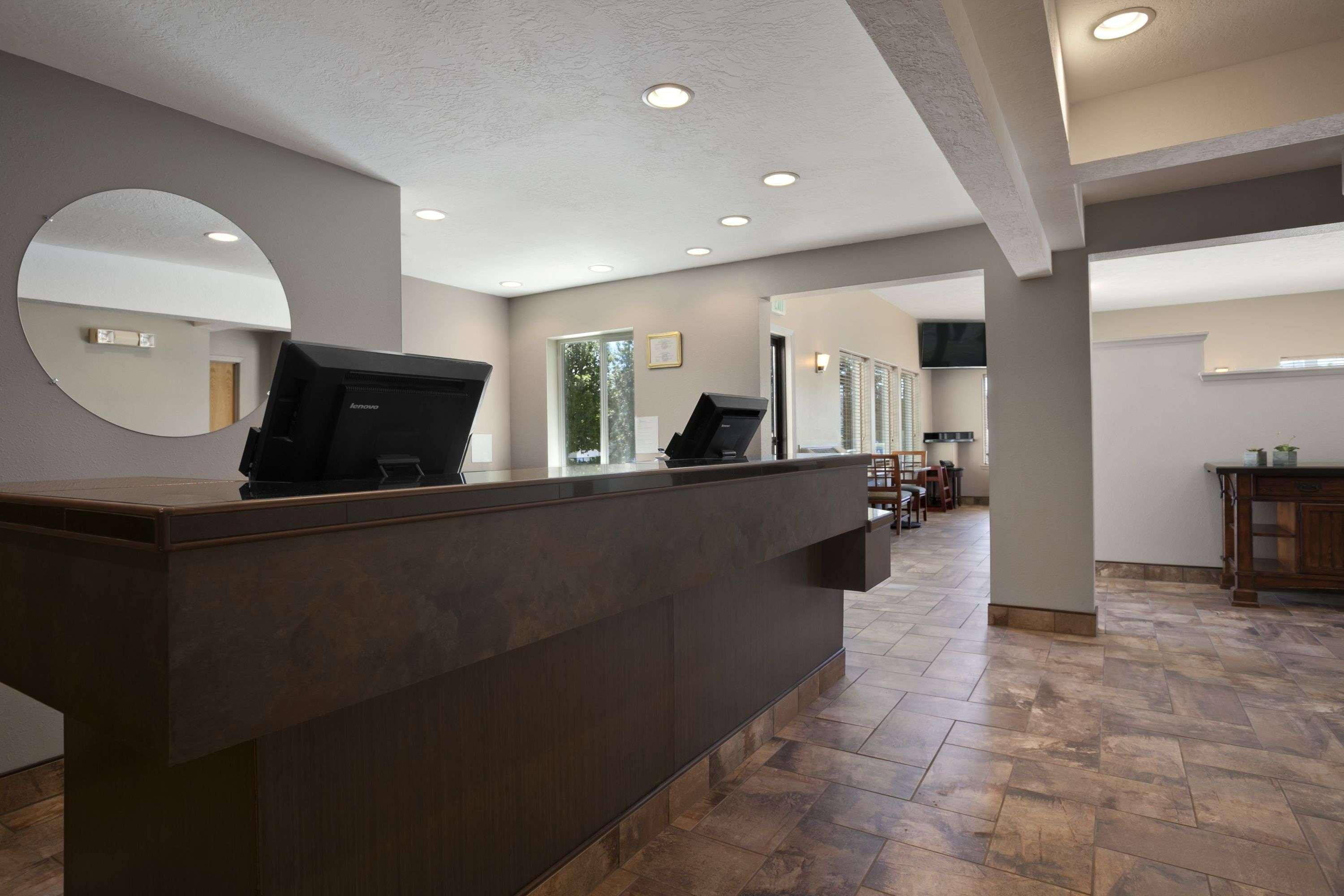 Super 8 By Wyndham Pocatello Hotel Exterior foto